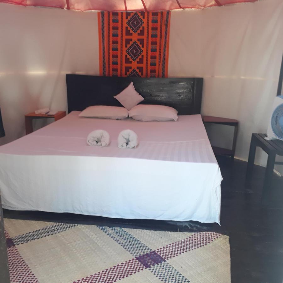 Peace & Love Beach Club Roxas  Εξωτερικό φωτογραφία